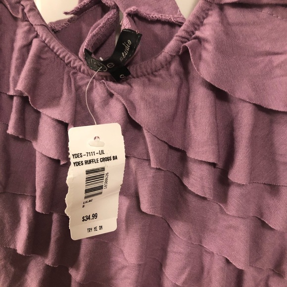 Ruffle tank top - Picture 2 of 4